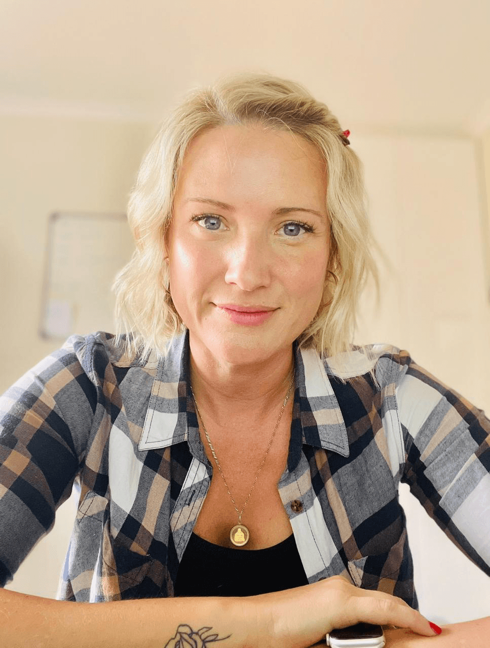 Profile photo of Louise Nivison