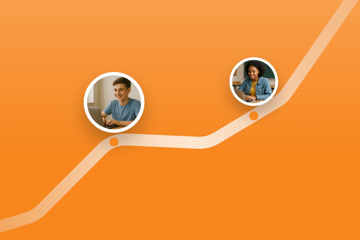 Leader reviewing Agent analytics